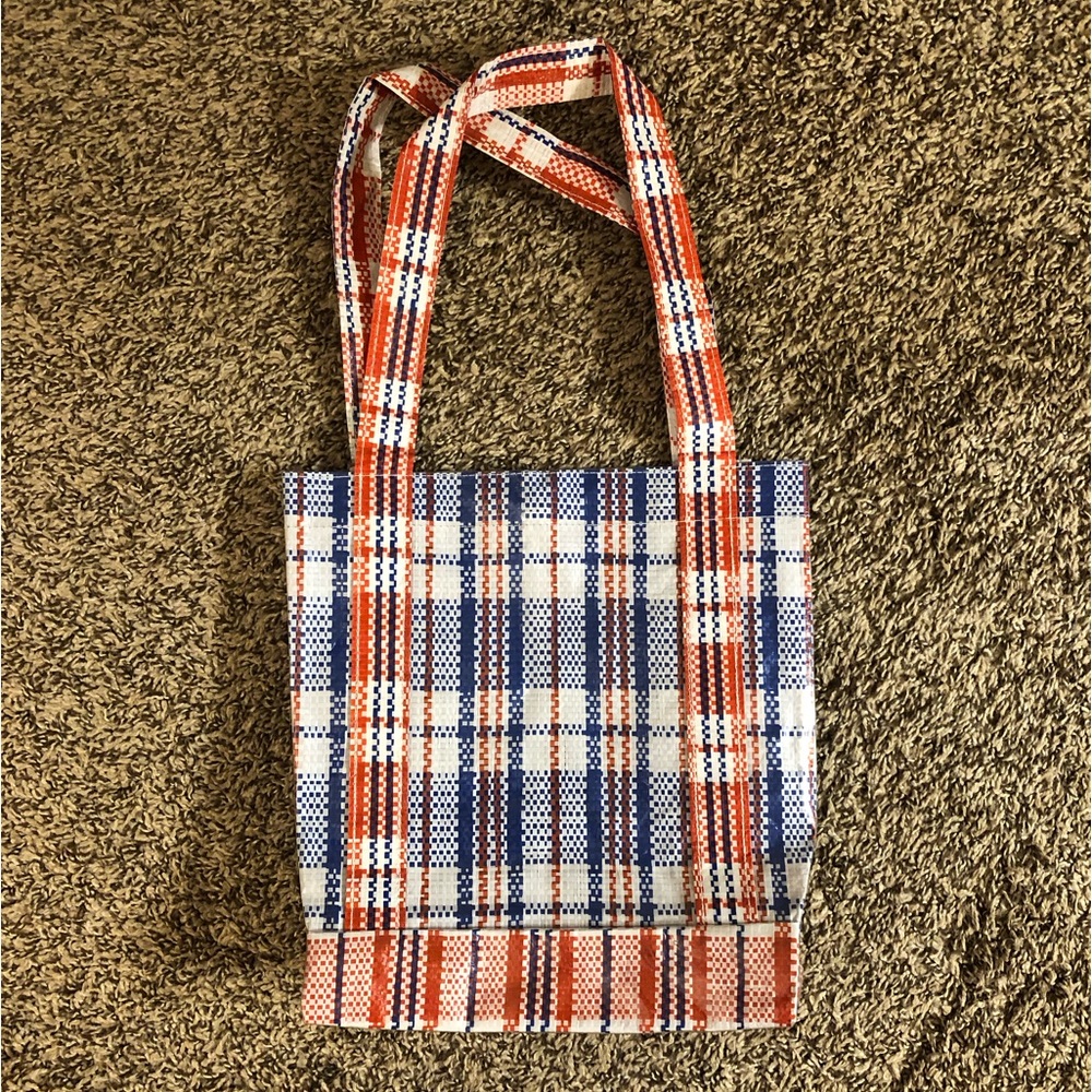 BRAND NEW Plastic Tote Bag with Check Pattern
